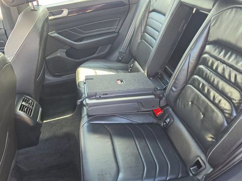 Used 2023 Volkswagen Arteon SEL AWD/4WD image 9
