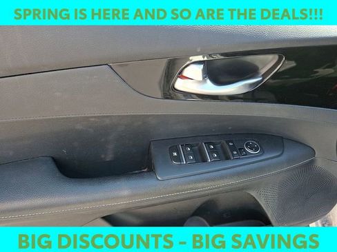 Used 2019 Kia Forte S w/ S Premium Package image 12