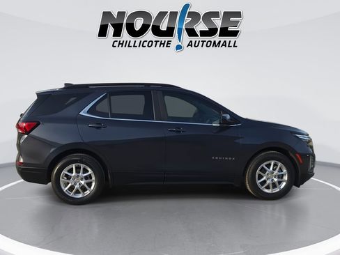 Used 2022 Chevrolet Equinox LT FWD image 9