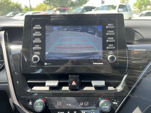 Used 2022 Toyota Camry SE AWD/4WD image 19