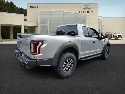 Used 2019 Ford F150 Raptor image 4