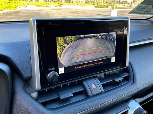 Used 2025 Toyota RAV4 LE image 25