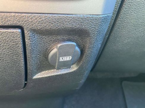 Certified 2022 RAM 1500 Classic Warlock w/ Electronics Group image 10