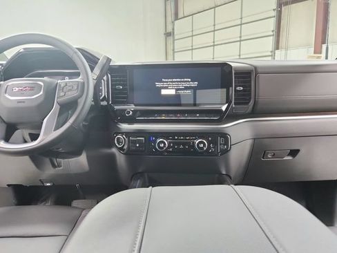 New 2026 GMC Sierra 2500 SLT w/ SLT Premium Package AWD/4WD image 28