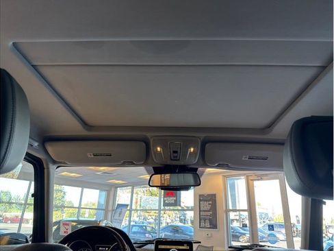 Used 2013 Mercedes-Benz G 550 image 21