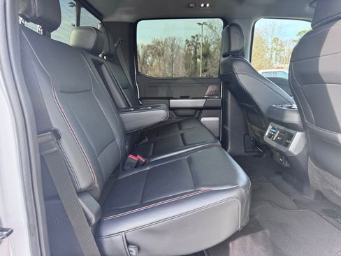 Used 2024 Ford F250 Lariat image 30