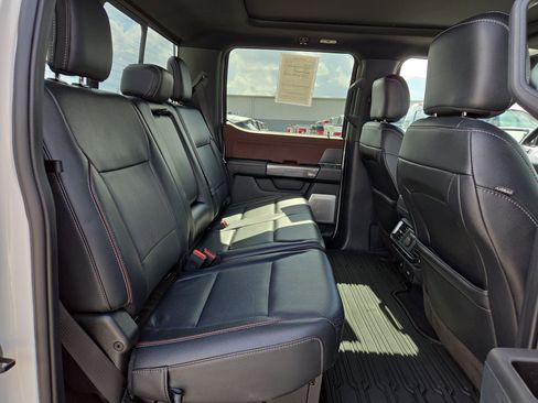 Certified 2022 Ford F150 Lariat w/ Equipment Group 502A High image 15