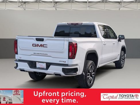 Used 2023 GMC Sierra 1500 AT4 w/ Technology Package AWD/4WD image 7