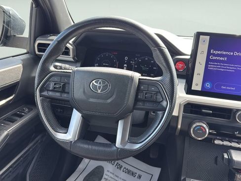 Used 2024 Toyota Tacoma TRD Off-Road image 15