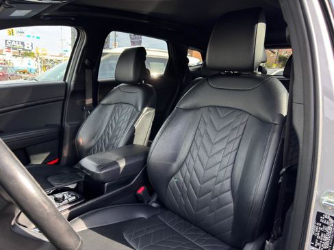 Used 2023 Kia Sportage X-Pro image 16