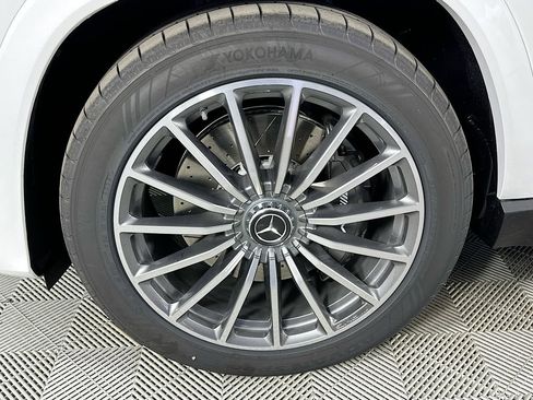 New 2026 Mercedes-Benz GLS 63 AMG 4MATIC image 34