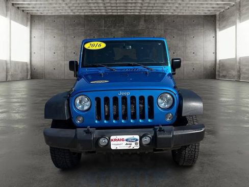 Used 2016 Jeep Wrangler Unlimited Sport w/ Quick Order Package 24S AWD/4WD image 2