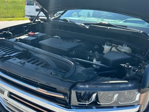 Certified 2022 Chevrolet Silverado 1500 High Country w/ Technology Package AWD/4WD image 47