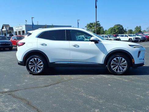 Used 2024 Buick Envision Preferred AWD/4WD image 20