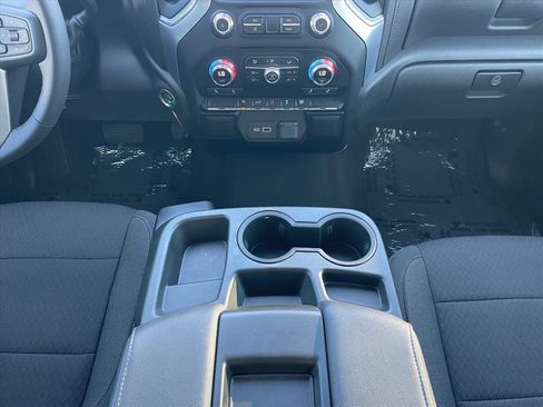 Used 2022 GMC Sierra 1500 Elevation AWD/4WD image 18