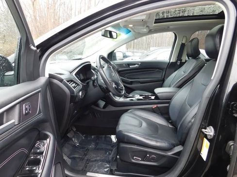 Used 2015 Ford Edge Titanium w/ Equipment Group 301A image 16