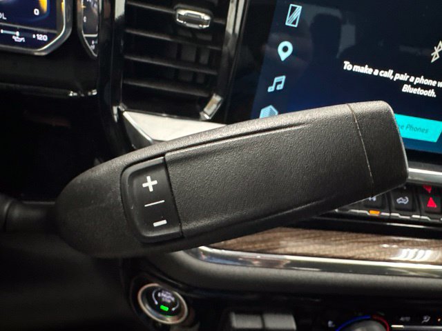 Used 2025 Chevrolet Silverado 1500 LT AWD/4WD image 15