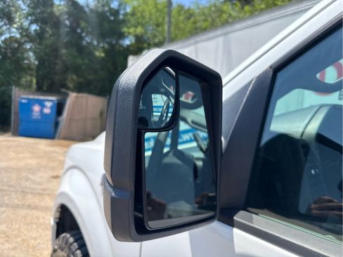 Used 2019 Ford F150 XL w/ Equipment Group 101A Mid AWD/4WD image 16