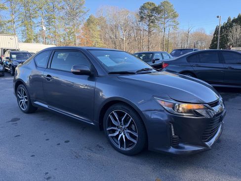 Used 2014 Scion tC 10 Series image 2