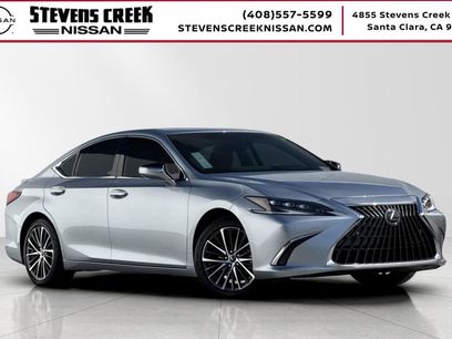 Used 2024 Lexus ES 300h w/ Premium Package