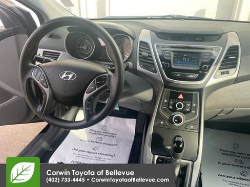 Used 2014 Hyundai Elantra SE w/ Option Group 02 image 14