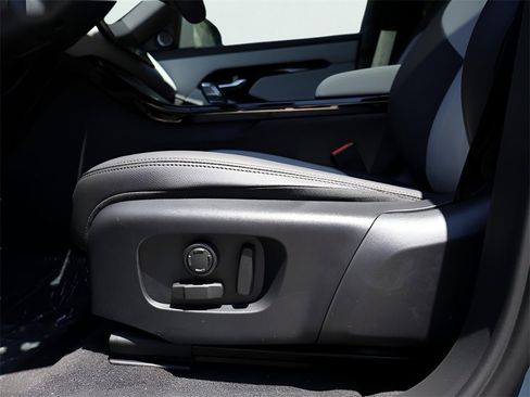 New 2026 Land Rover Range Rover Evoque Dynamic SE image 37