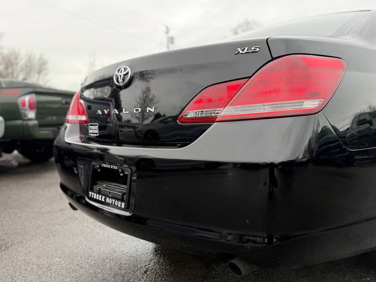 Used 2008 Toyota Avalon XLS FWD image 30