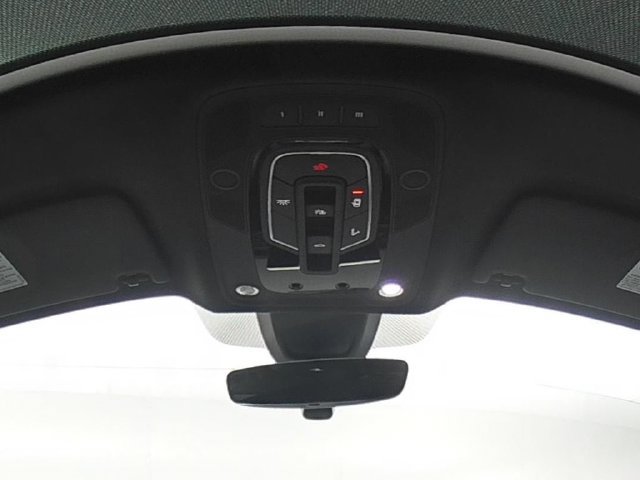 Used 2019 Audi SQ5 Premium Plus AWD/4WD image 38