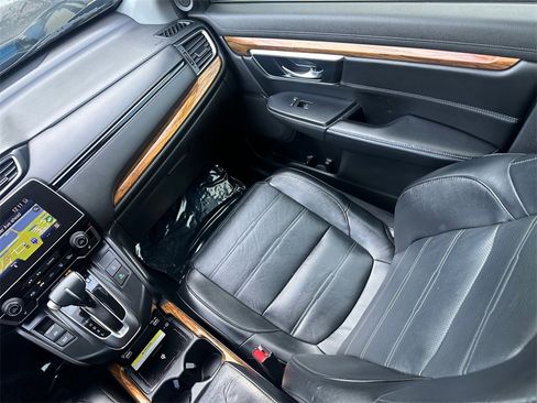 Used 2020 Honda CR-V Touring image 30