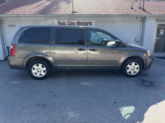 Used 2010 Dodge Grand Caravan SE w/ PWR Window Group FWD image 4