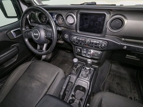 Used 2023 Jeep Wrangler Sport S image 17