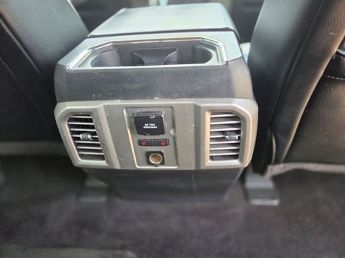 Used 2016 Ford F150 Lariat w/ Equipment Group 502A Luxury AWD/4WD image 12
