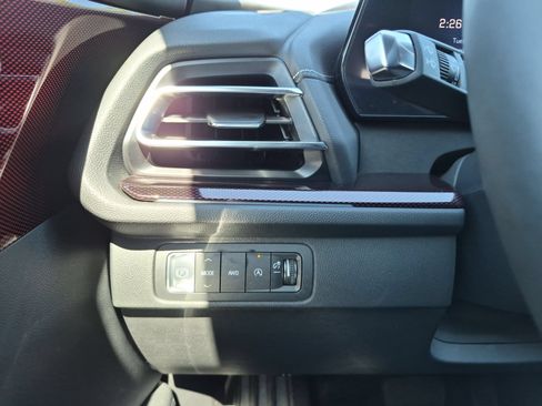 Certified 2024 Chevrolet Traverse Z71 AWD/4WD image 18