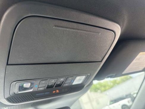 Certified 2025 Ford Explorer ST AWD/4WD image 32