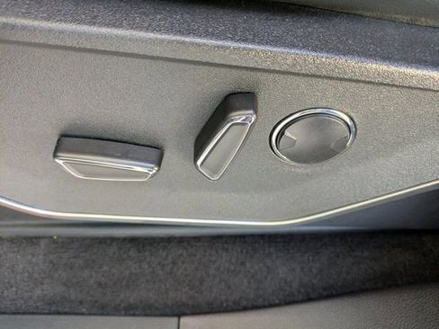 Certified 2022 Ford F150 Raptor w/ Equipment Group 801A High image 22