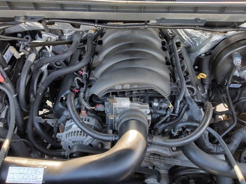 Used 2018 Chevrolet Silverado 1500 LT w/ All Star Edition RWD image 30