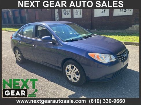 Used 2010 Hyundai Elantra GLS w/ Comfort Pkg 2 image 2