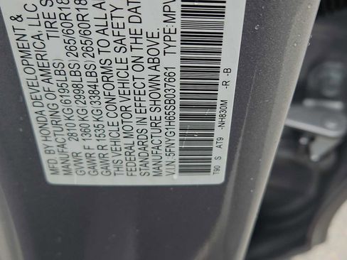 Certified 2025 Honda Pilot TrailSport image 7