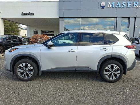 Used 2021 Nissan Rogue SV AWD/4WD image 7