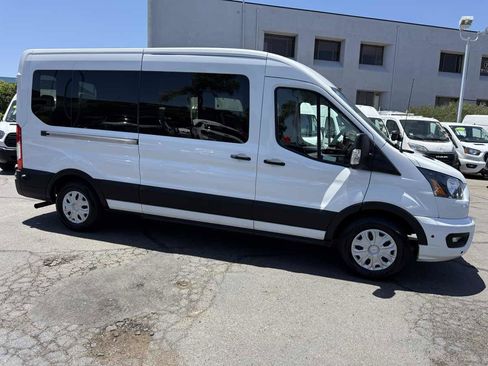 Used 2024 Ford Transit 350 XLT RWD image 3