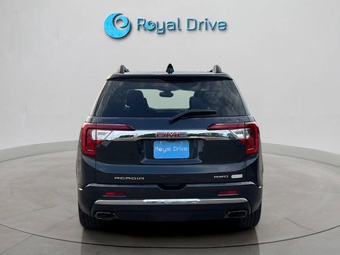Used 2021 GMC Acadia Denali w/ Denali Ultimate Package AWD/4WD image 4
