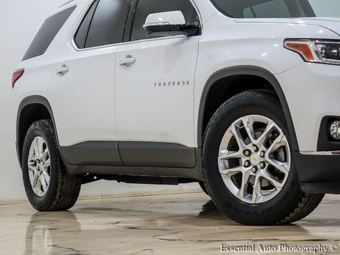 Used 2018 Chevrolet Traverse LT image 4