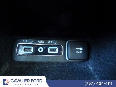 Used 2019 Jeep Grand Cherokee Laredo RWD image 28