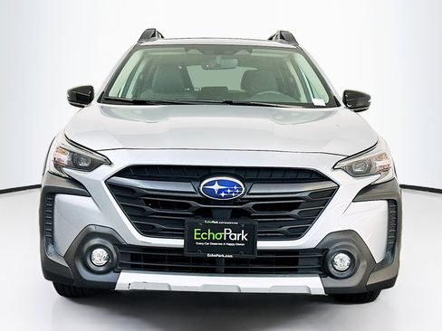 Used 2024 Subaru Outback Limited image 2