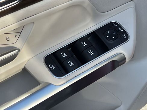 New 2026 Mercedes-Benz GLB 250 4MATIC image 20