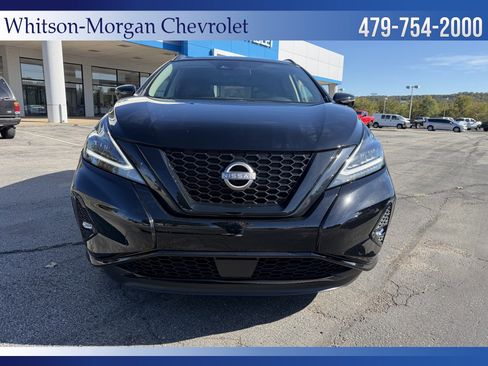 Used 2024 Nissan Murano SV w/ SV Midnight Edition Package image 2