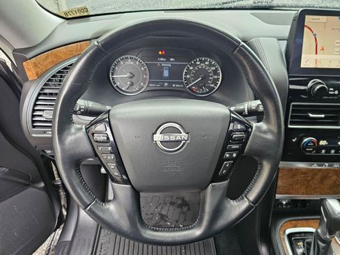 Used 2022 Nissan Armada SL w/ Captain's Chairs Package AWD/4WD image 29