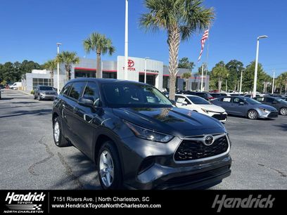 Used 2023 Toyota Highlander L