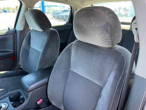 Used 2014 Chevrolet Impala Limited LS FWD image 12