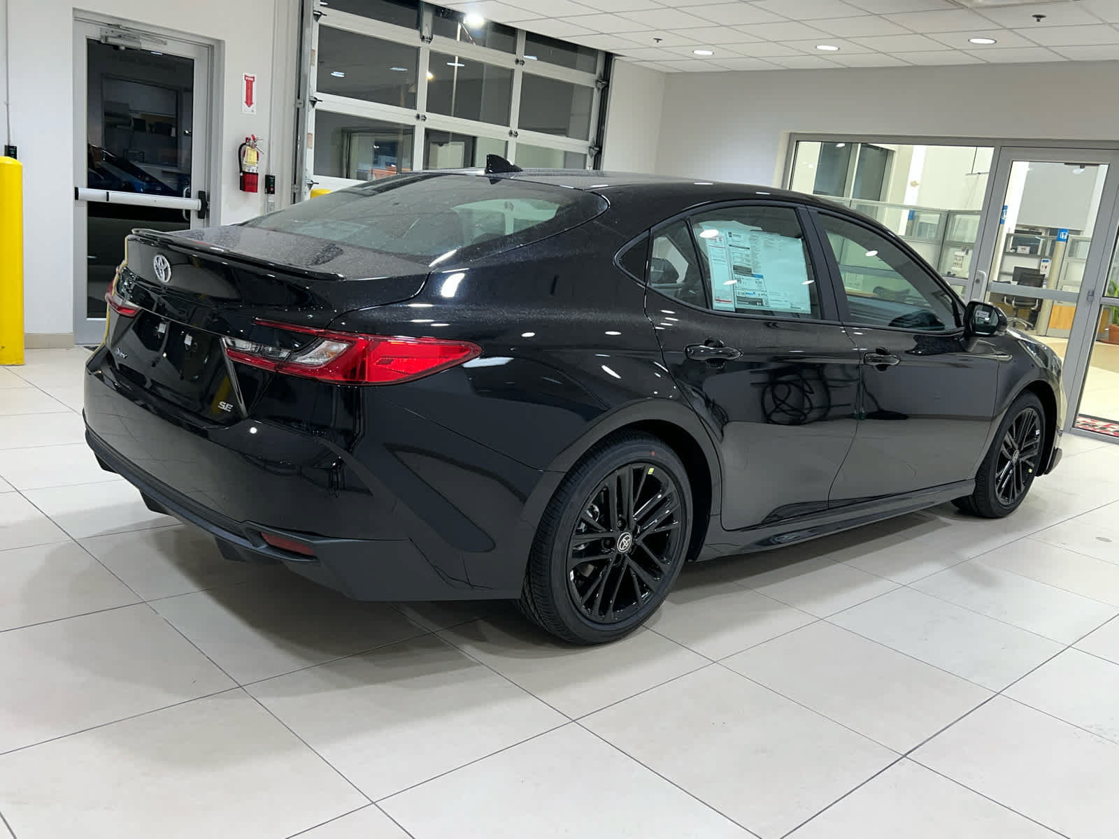 New 2026 Toyota Camry SE w/ Convenience Package FWD image 5